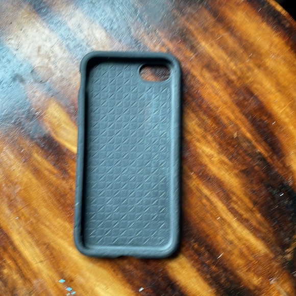 Otterbox iPhone 7 - Picture 2 of 2